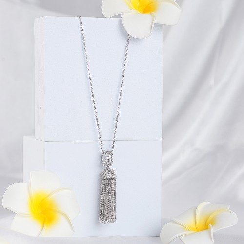 Silver Eye Catcher Necklace with Long Link chain